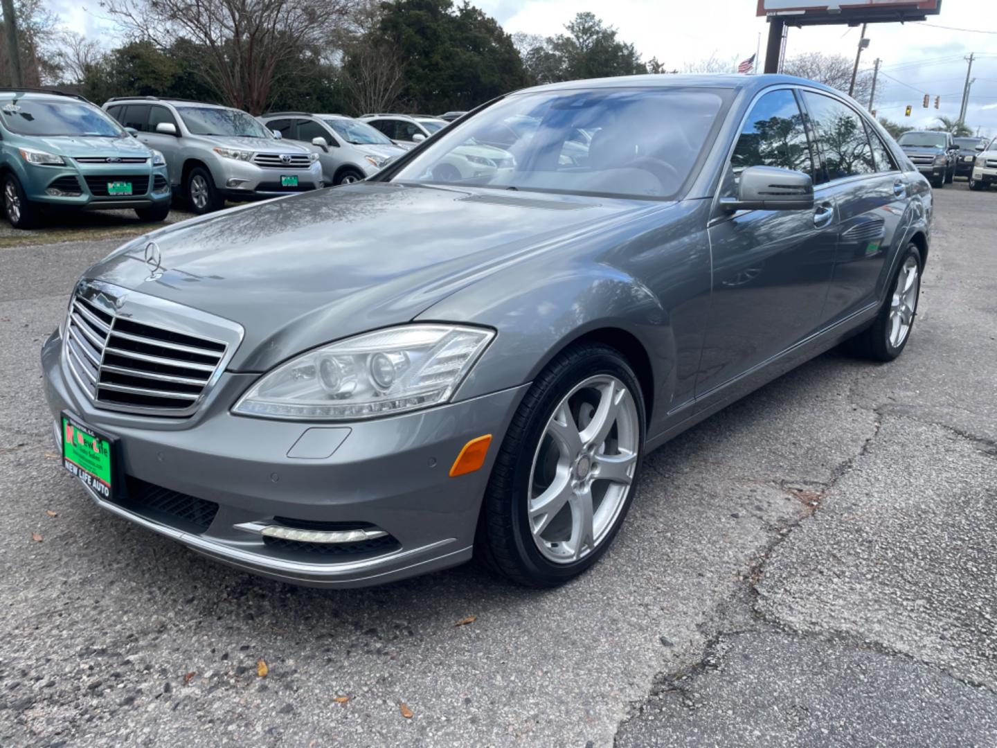 2013 GRAY MERCEDES-BENZ S-CLASS S550 (WDDNG7DB8DA) with an 4.6L engine, Automatic transmission, located at 5103 Dorchester Rd., Charleston, SC, 29418-5607, (843) 767-1122, 36.245171, -115.228050 - Photo#2